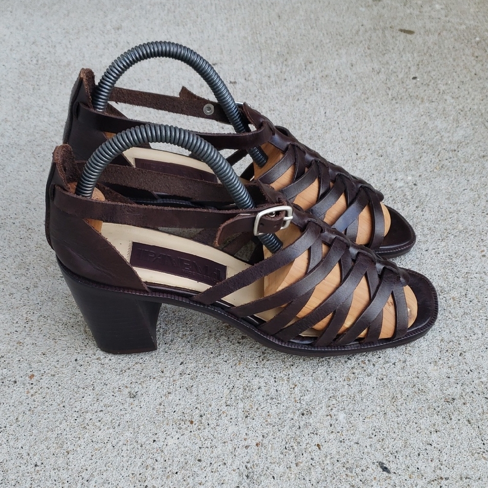 Vintage Ipanema Leather Strappy Block Heels Sandals Size 6 Y2K Classic Open Toe